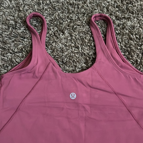 Lululemon Align Tank. Mulled Wine color. Size 4, excellent condition. - Picture 3 of 4